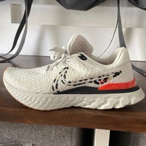 Nike React Infinity Run Flyknit 3 Women's Road Running Shoes - Size 9